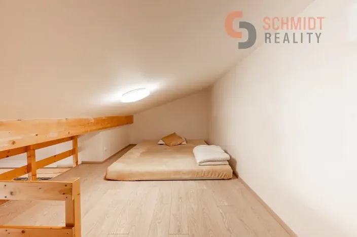 Prodej bytu 1+kk, Mikulov, Koněvova, 16 m2