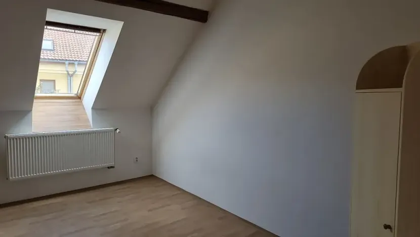 Pronájem bytu 2+kk, Odolena Voda, Postřižínská, 60 m2