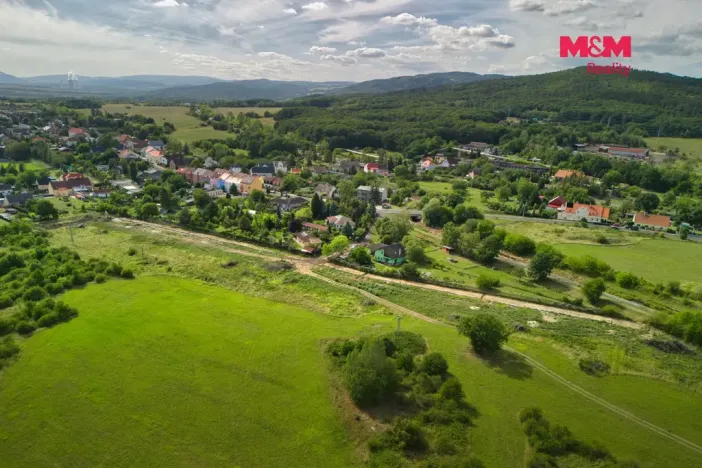 Prodej pozemku pro bydlení, Černovice, 922 m2