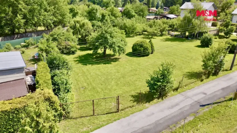 Prodej pozemku pro bydlení, Litovel, Komárov, 1271 m2