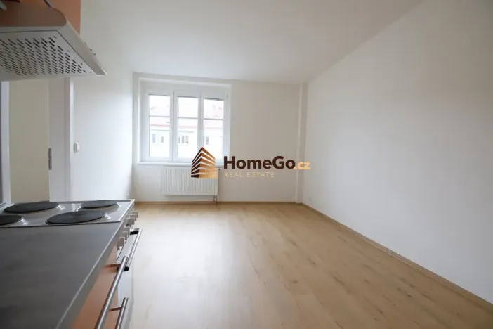 Pronájem bytu 2+kk, Praha - Nusle, Žateckých, 56 m2