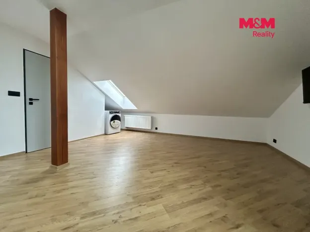 Pronájem bytu 1+kk, Klatovy - Luby, 30 m2