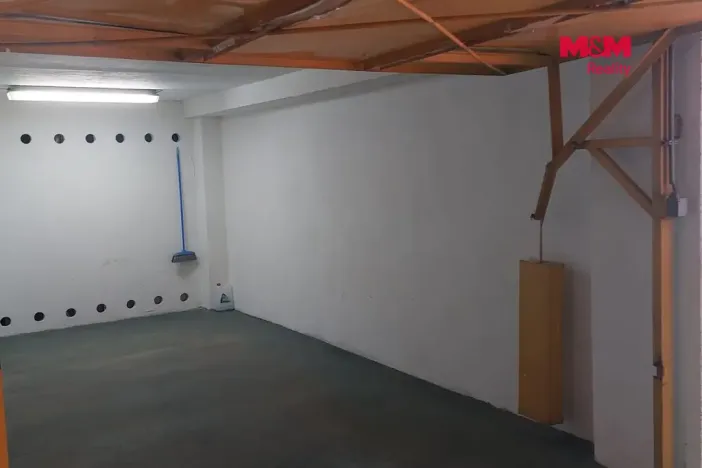 Prodej garáže, Praha, Chelčického, 18 m2