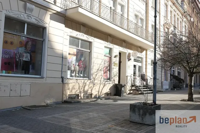 Pronájem bytu 2+1, Karlovy Vary, Moskevská, 66 m2