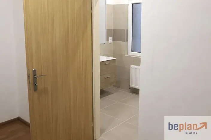 Pronájem bytu 2+1, Karlovy Vary, Moskevská, 66 m2