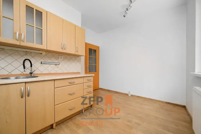 Prodej bytu 3+1, Liberec, Holubova, 74 m2