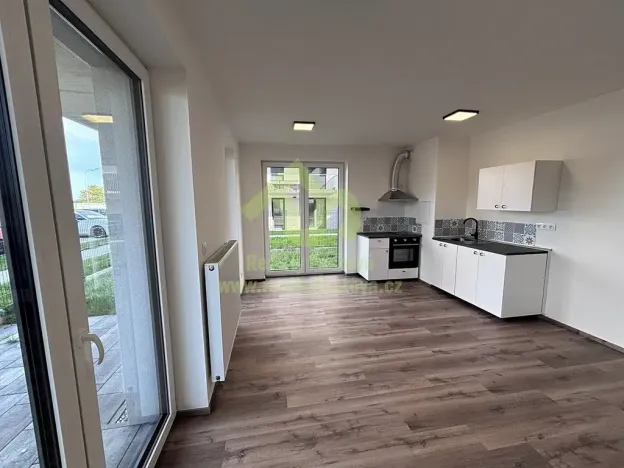 Pronájem bytu 1+kk, Dobřany, Denksteinova, 38 m2