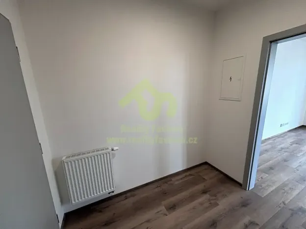 Pronájem bytu 1+kk, Dobřany, Denksteinova, 38 m2