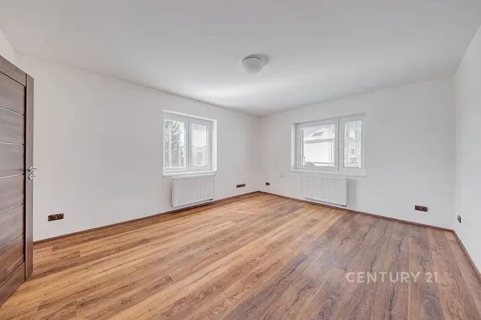 Pronájem bytu 4+kk, Úvaly, Kollárova, 97 m2
