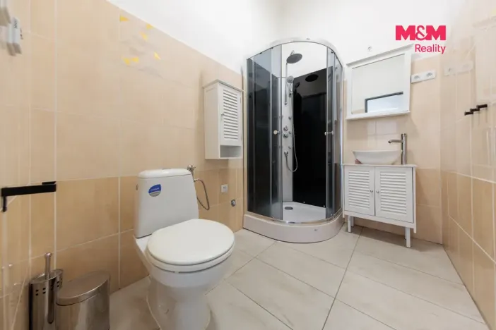 Prodej činžovního domu, Hroznětín, Mlýnská, 327 m2