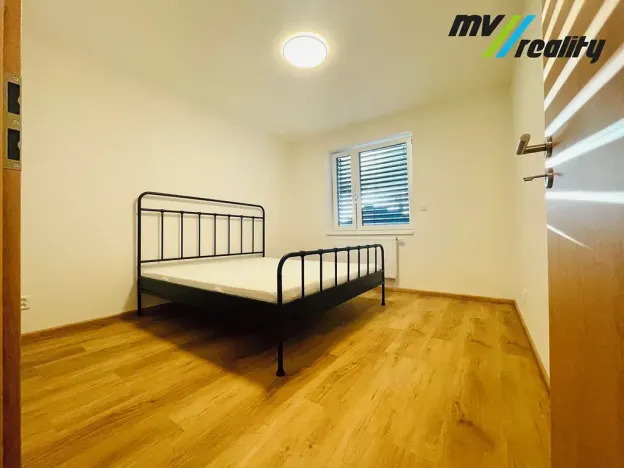 Pronájem bytu 2+kk, Lysá nad Labem, Šípková, 51 m2