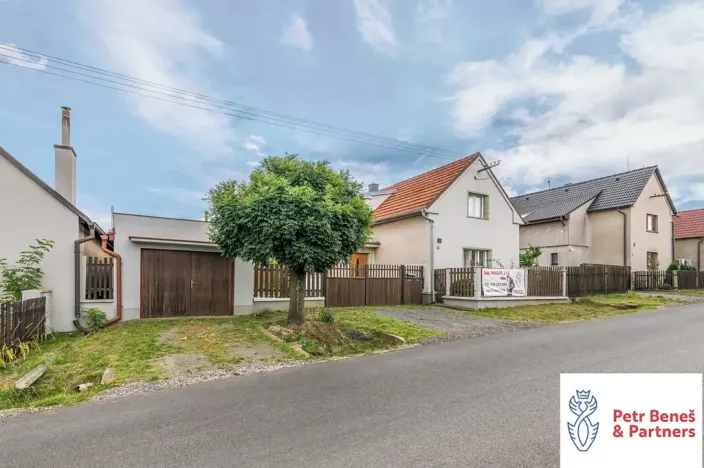Prodej rodinného domu, Chrášťany, 118 m2