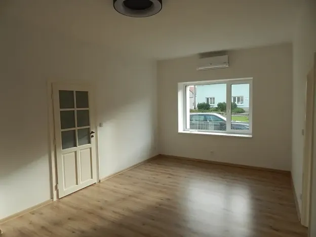 Prodej rodinného domu, Hostěrádky-Rešov, 180 m2