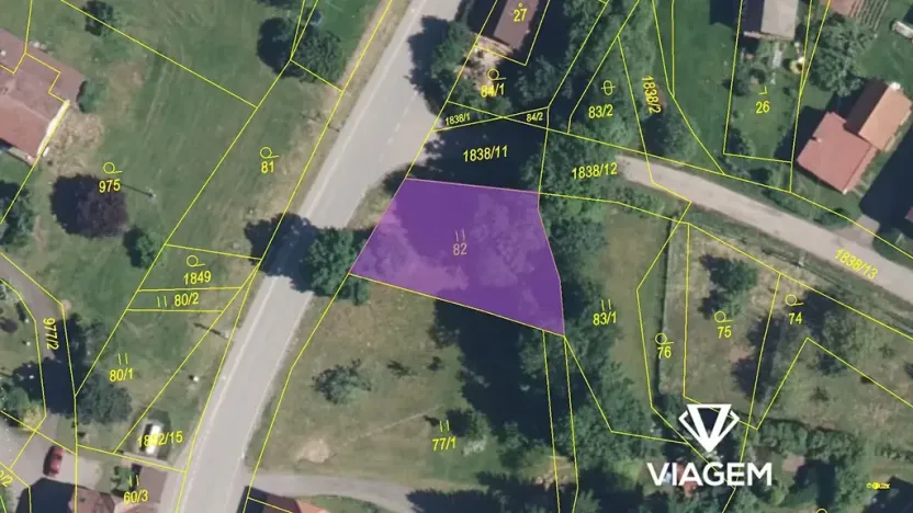 Prodej podílu pozemku pro bydlení, Stružinec, 233 m2