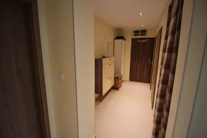 Prodej bytu 3+1, Praha - Troja, Na Šutce, 73 m2