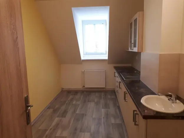 Pronájem komerční, Liberec - Liberec VI-Rochlice, Dr. Milady Horákové, 250 m2