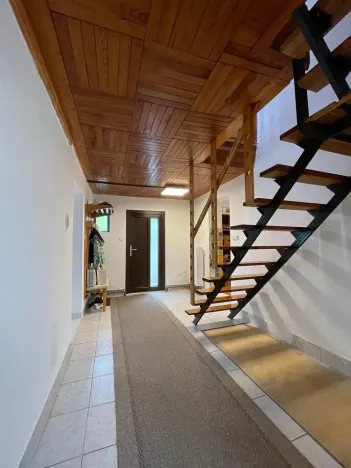 Prodej rodinného domu, Čtveřín - Doubí, 130 m2