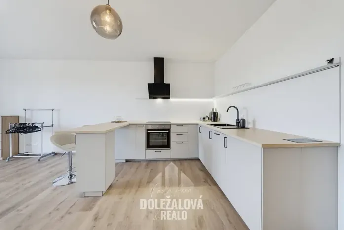 Pronájem bytu 1+kk, Jihlava, Okružní, 45 m2