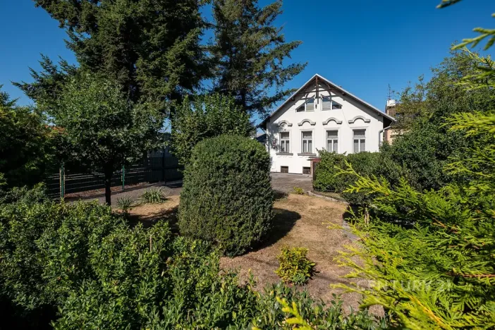 Prodej rodinného domu, České Budějovice - České Budějovice 3, Pražská tř., 200 m2