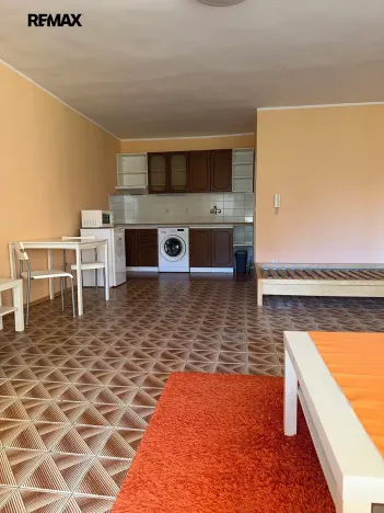 Pronájem bytu 1+kk, Praha - Újezd nad Lesy, Borovská, 35 m2