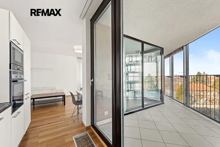 Pronájem bytu 2+kk, Praha - Žižkov, Malešická, 73 m2