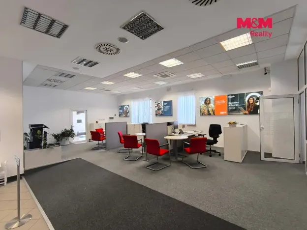 Pronájem obchodního prostoru, Horažďovice, Strakonická, 524 m2