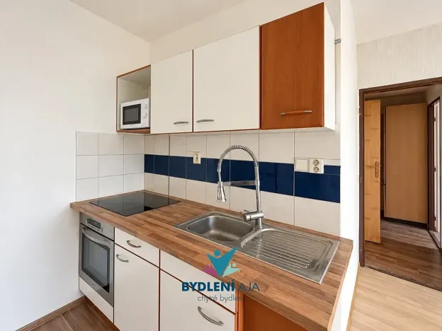 Pronájem bytu 2+kk, Krupka, Dukelských hrdinů, 39 m2
