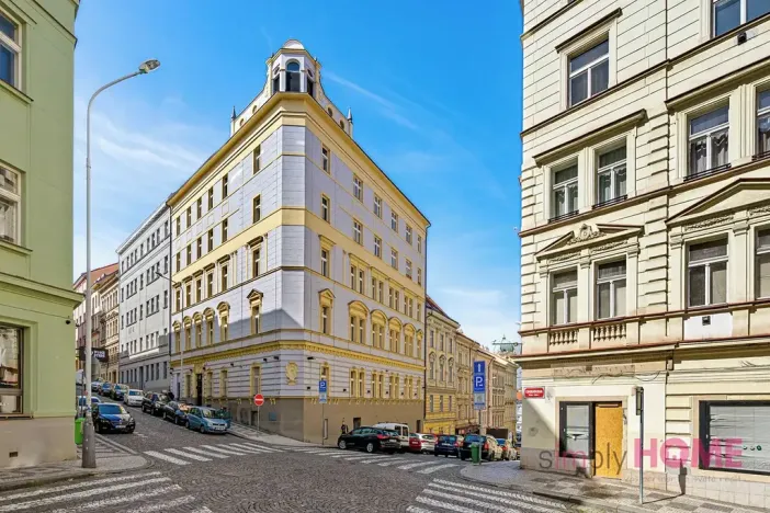 Pronájem bytu 1+kk, Praha - Žižkov, Cimburkova, 21 m2