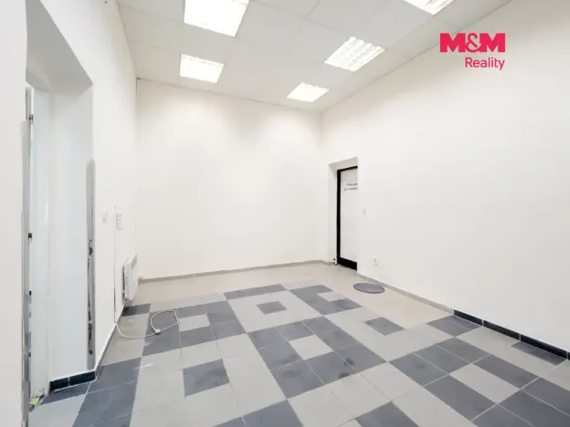 Prodej obchodního prostoru, Praha - Libeň, Sokolovská, 144 m2