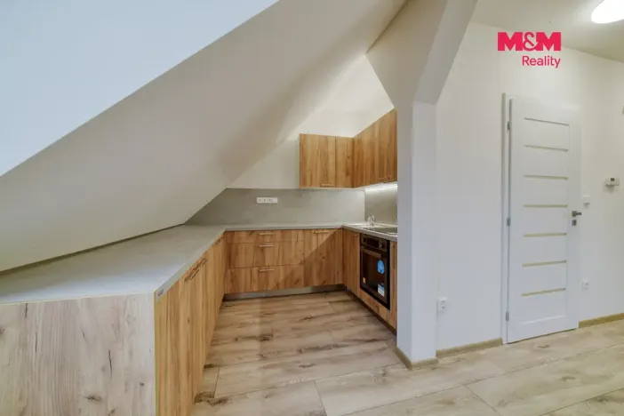 Prodej rodinného domu, Luby, Revoluční, 218 m2