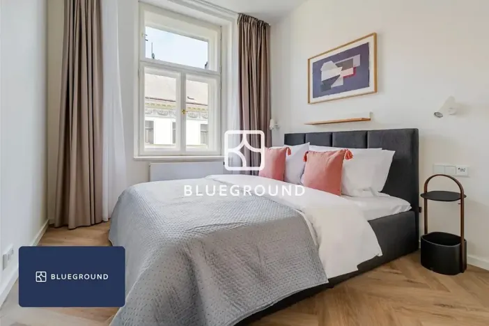 Pronájem bytu 2+kk, Praha - Vinohrady, Sázavská, 41 m2