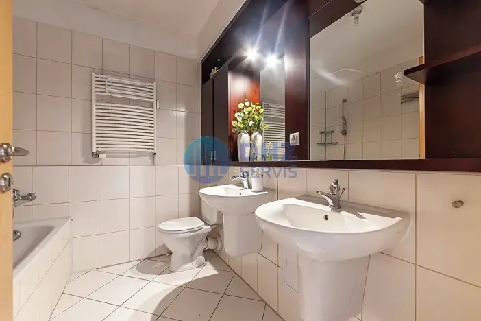 Prodej bytu 4+kk, Praha - Vysočany, Pod Harfou, 108 m2
