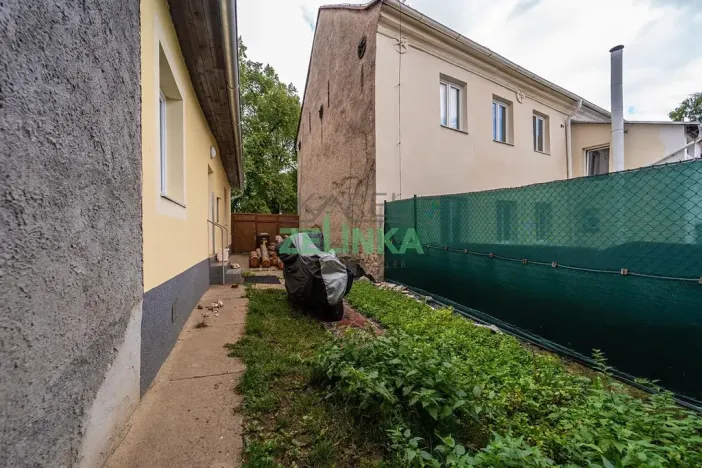 Prodej rodinného domu, Ondřejov, nám. 9. května, 122 m2