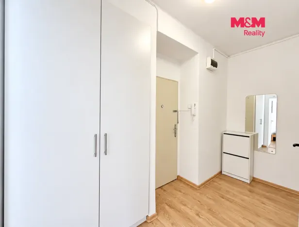 Prodej bytu 1+1, Ostrava - Poruba, Větrná, 37 m2