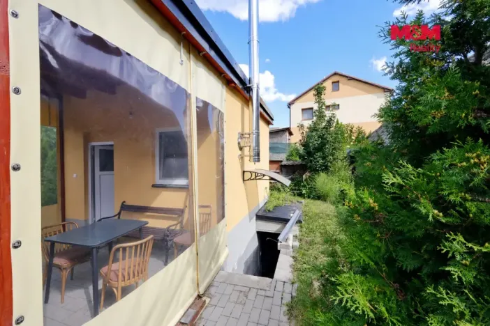 Prodej pozemku pro bydlení, Puklice, 1496 m2