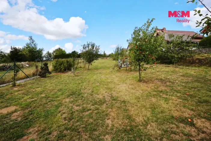Prodej pozemku pro bydlení, Puklice, 1496 m2