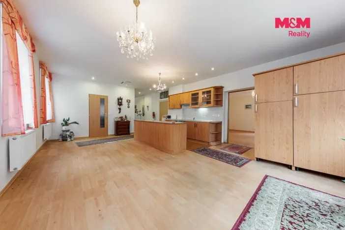 Prodej činžovního domu, Karlovy Vary, Plzeňská, 565 m2