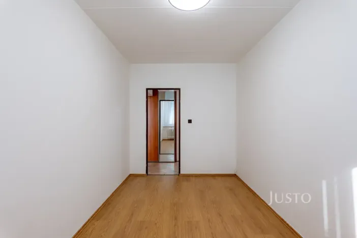 Pronájem bytu 3+kk, Praha - Petrovice, Rezlerova, 63 m2
