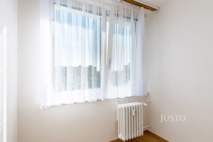 Pronájem bytu 3+kk, Praha - Petrovice, Rezlerova, 63 m2