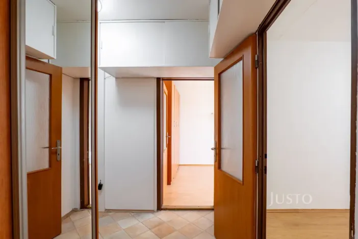 Pronájem bytu 3+kk, Praha - Petrovice, Rezlerova, 63 m2