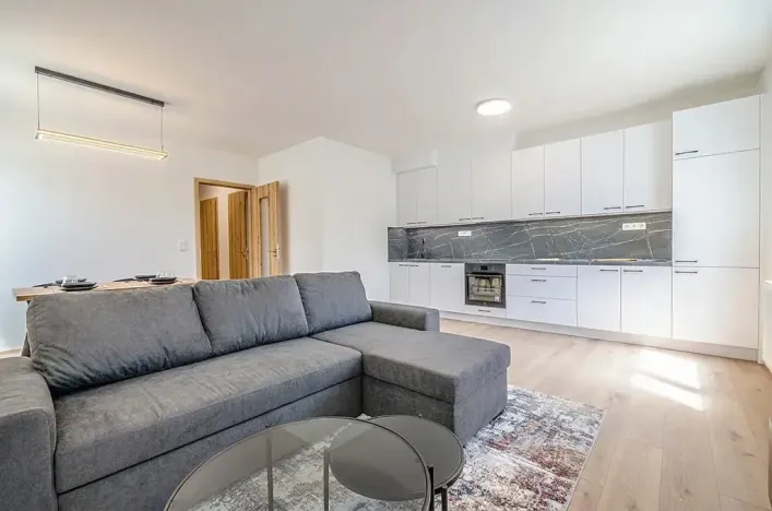 Prodej bytu 2+kk, Mělník, Bezručova, 68 m2