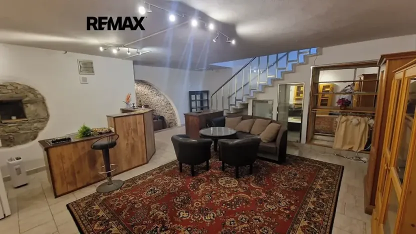 Pronájem obchodního prostoru, Písek, Nerudova, 82 m2