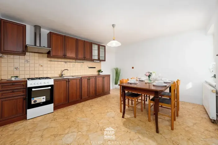 Prodej rodinného domu, Malešovice, 238 m2