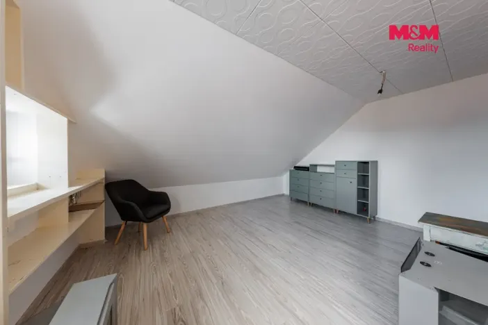 Prodej činžovního domu, Karlovy Vary - Stará Role, Svobodova, 100 m2