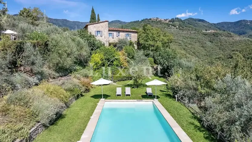 Prodej vily, Loro Ciuffenna, Itálie, 285 m2