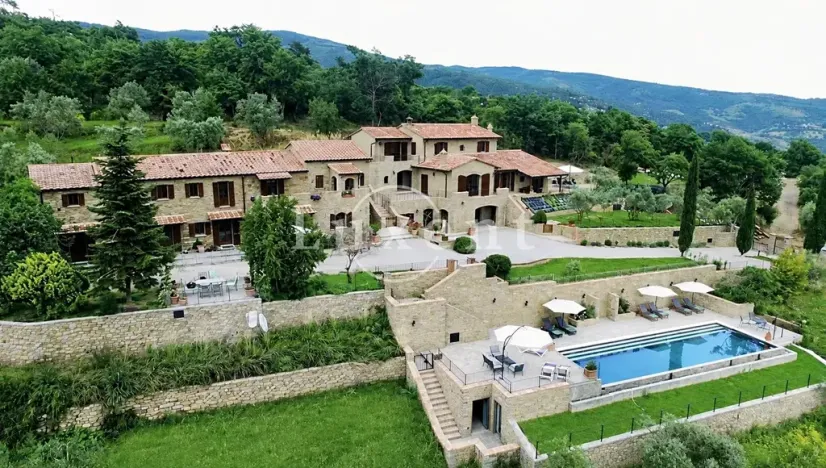 Prodej vily, Cortona, Itálie, 250 m2