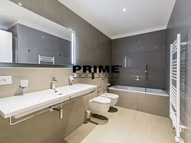 Pronájem bytu 2+kk, Praha - Smíchov, Holečkova, 76 m2