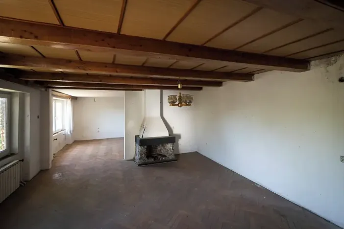 Prodej rodinného domu, Roštění, 450 m2