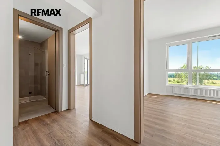 Prodej bytu 2+kk, Praha - Černý Most, Arnošta Valenty, 59 m2