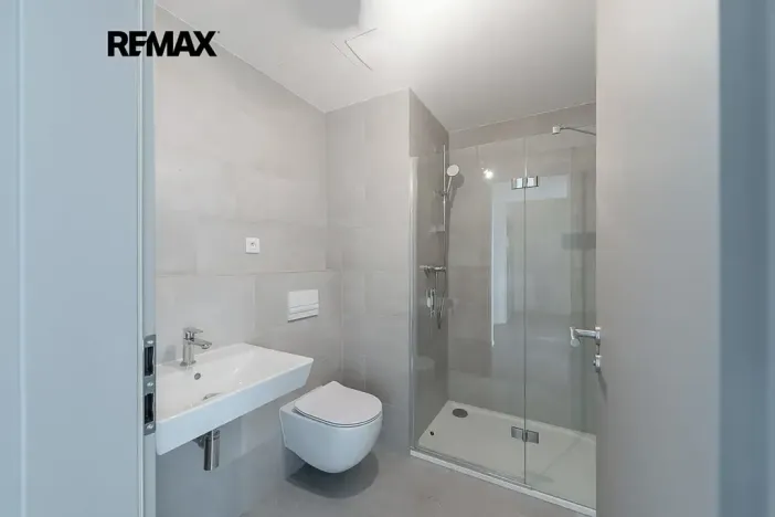 Prodej bytu 2+kk, Praha - Černý Most, Arnošta Valenty, 59 m2